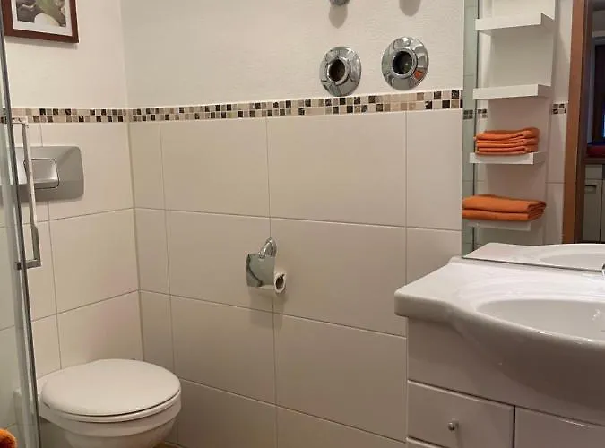 Bergnest אוברמרגואה